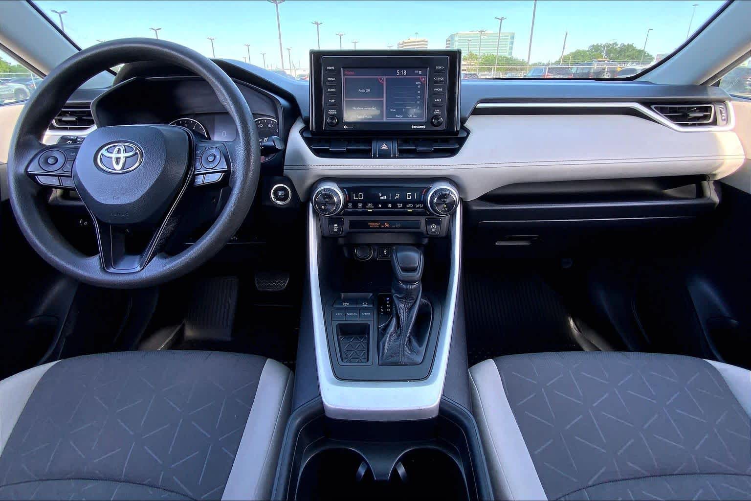 2021 Toyota RAV4 XLE Super White at Lexus Southwest Houston