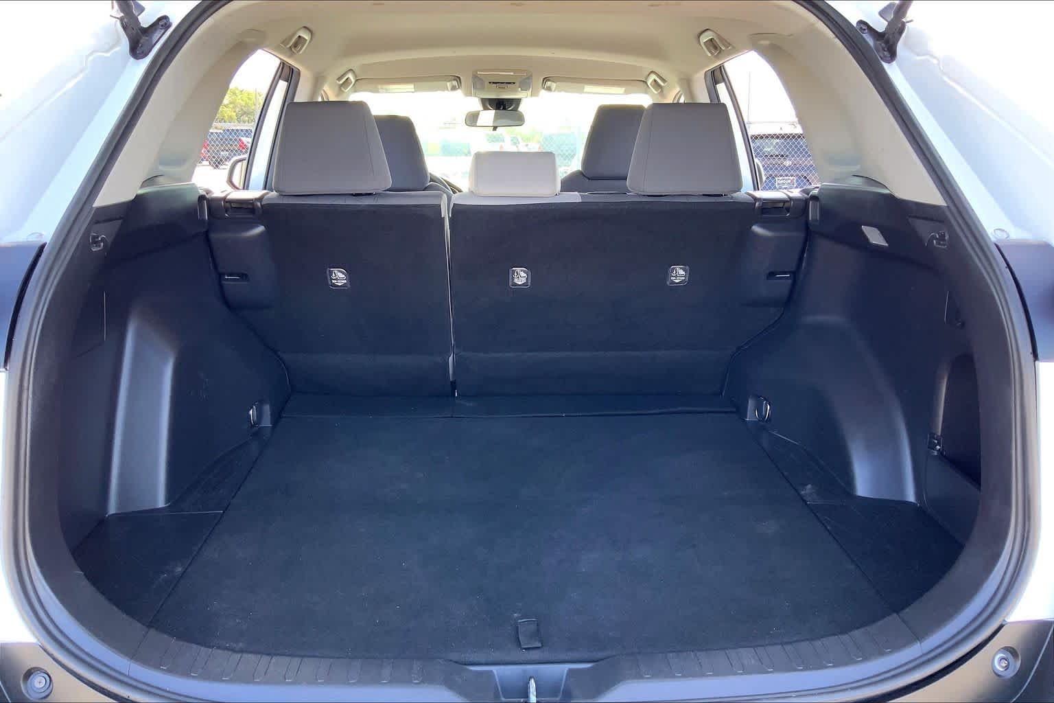 2021 Toyota RAV4 XLE Super White at Lexus Southwest Houston