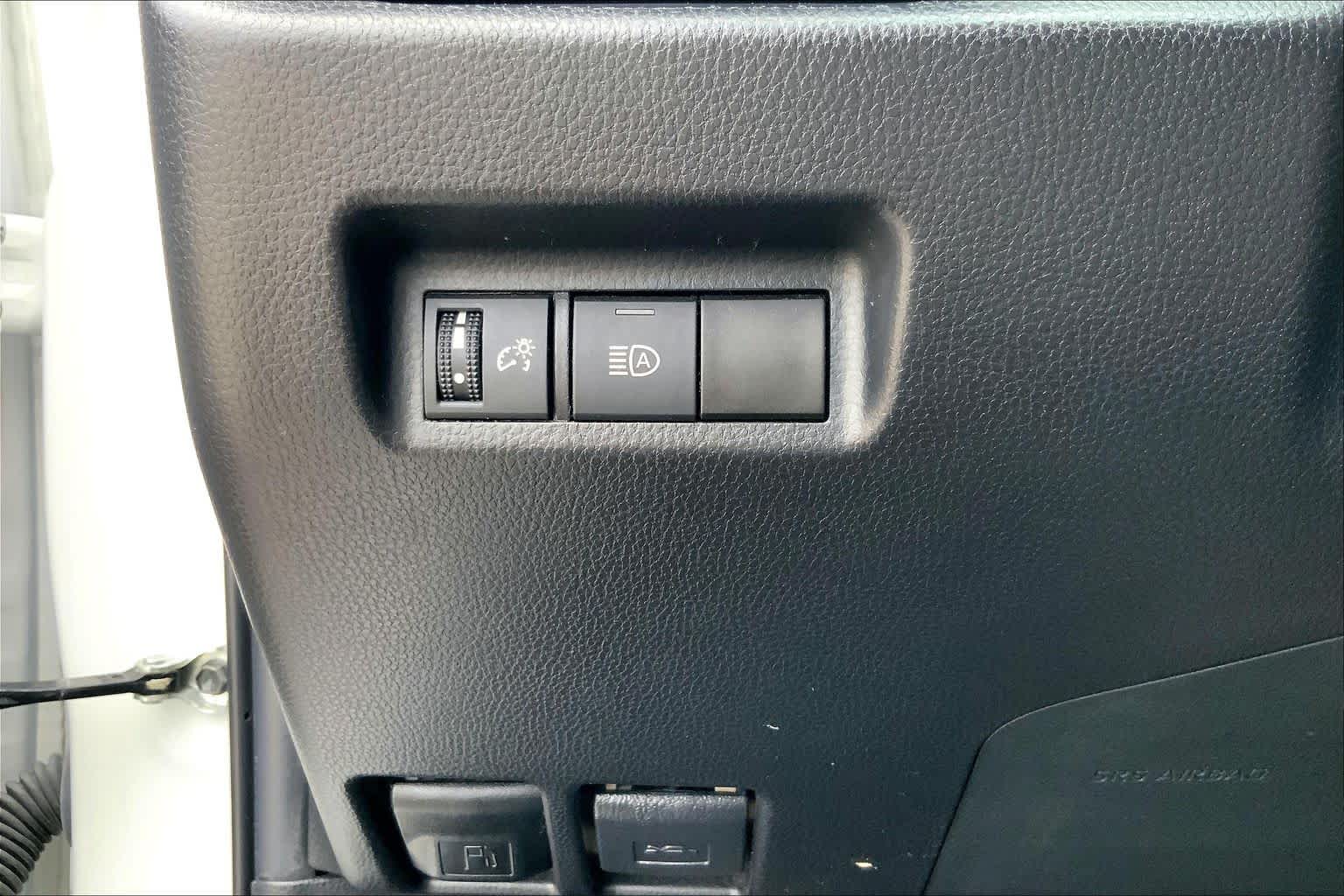 2022 Toyota RAV4 XLE White at Lone Star Chevrolet