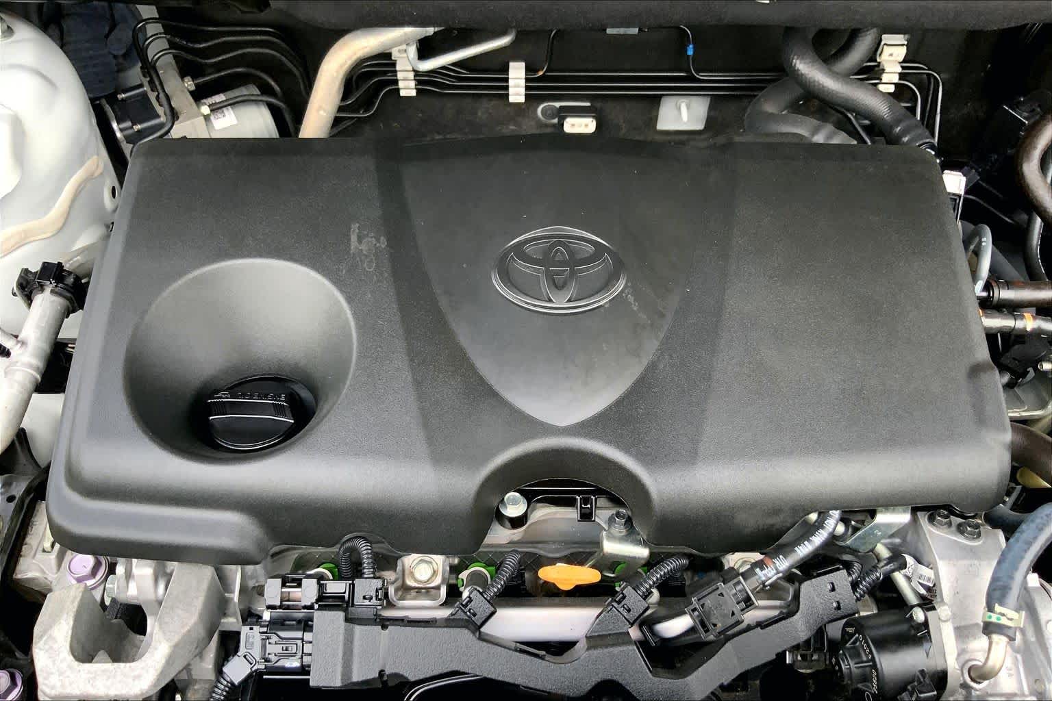 2022 Toyota RAV4 XLE White at Lone Star Chevrolet