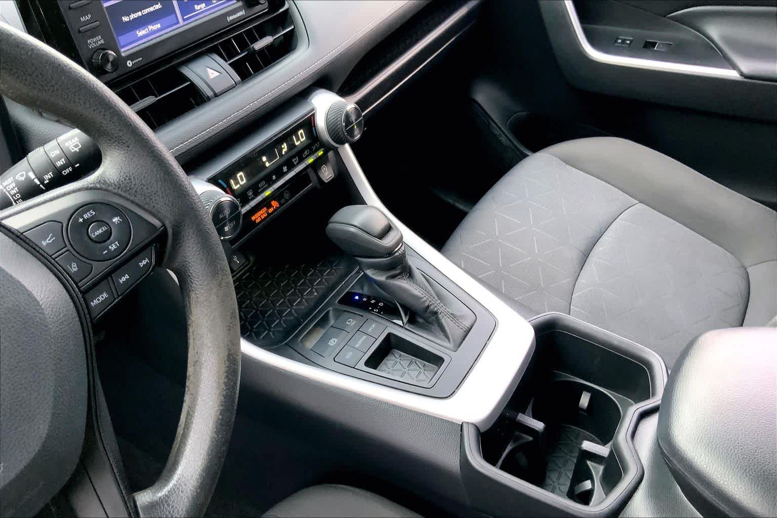 2022 Toyota RAV4 XLE White at Lone Star Chevrolet