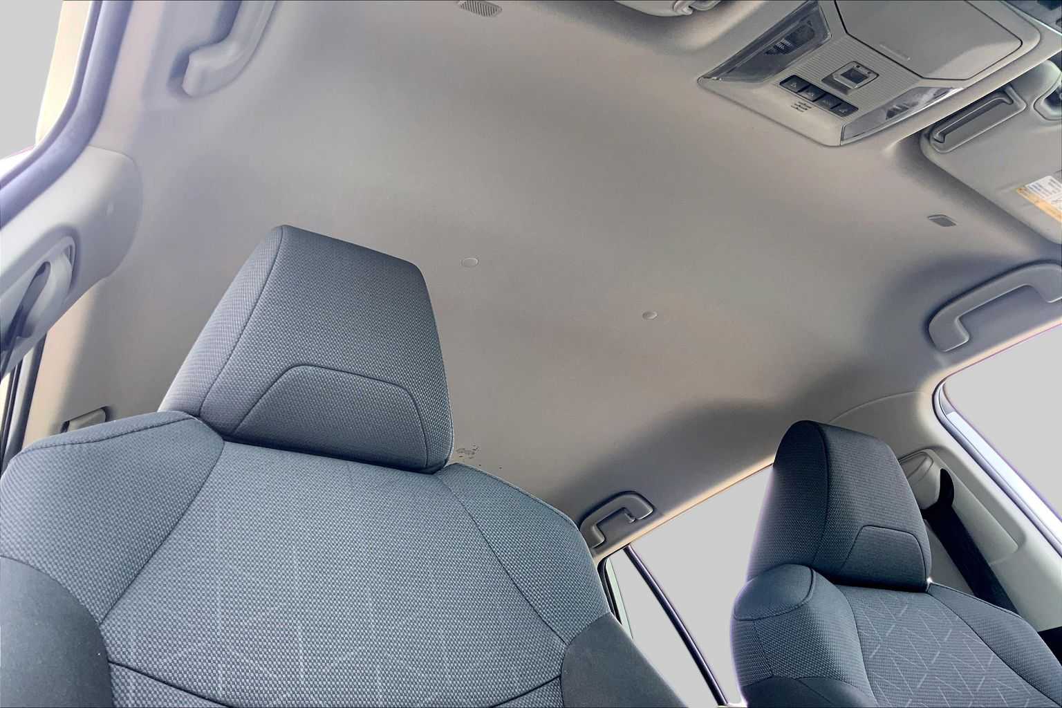 2025 Toyota RAV4 XLE Ice Cap at Group 1 Toyota Southwest