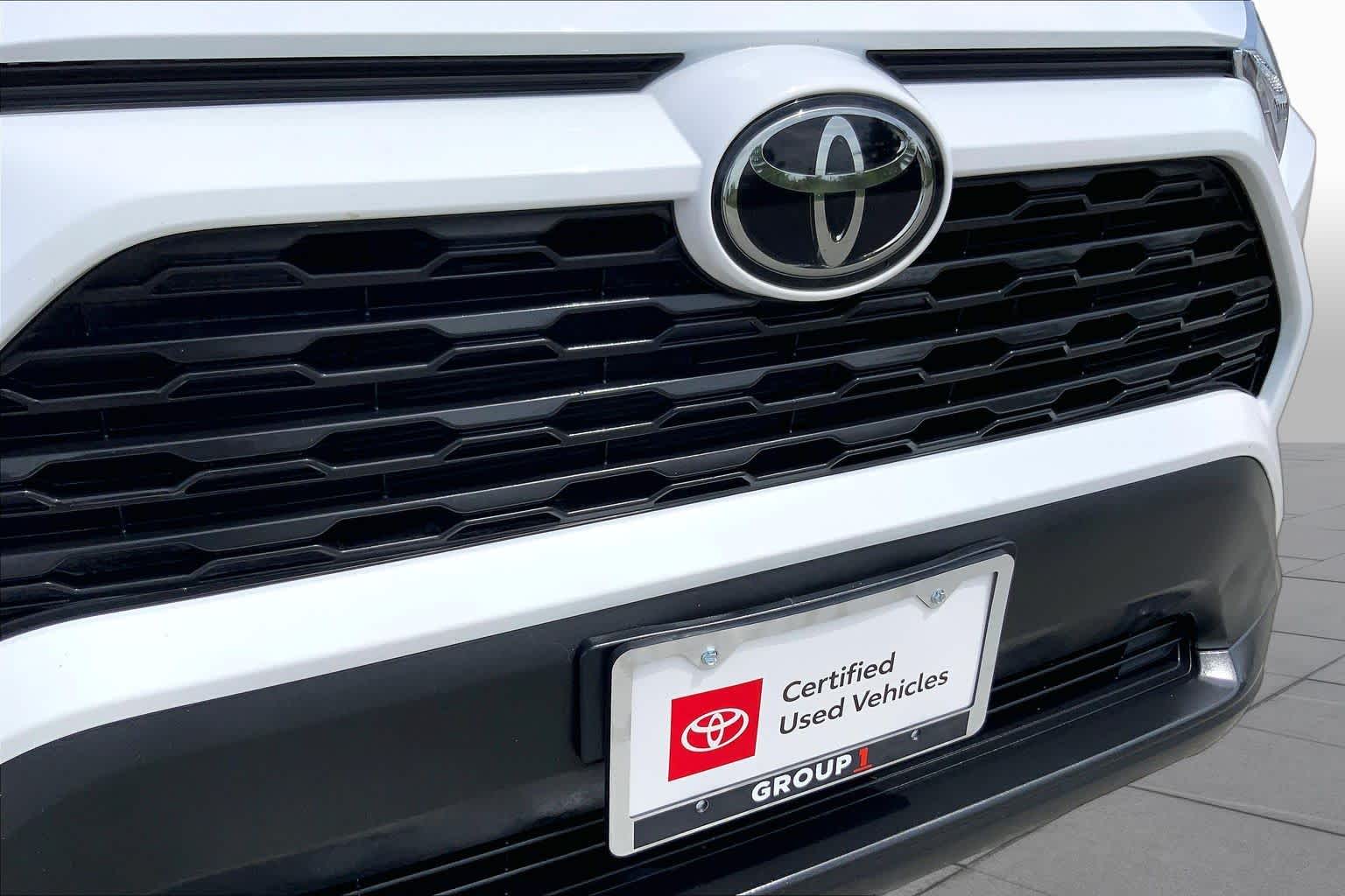 2023 Toyota RAV4 XLE Ice Cap at Group 1 Toyota Southwest