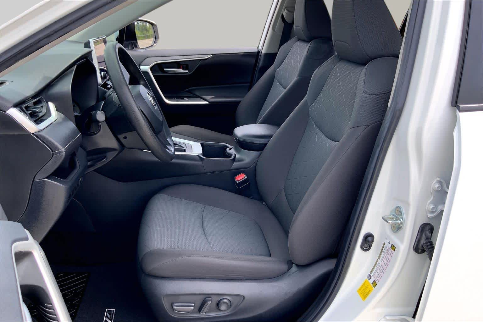 2023 Toyota RAV4 XLE Ice Cap at Group 1 Toyota Southwest