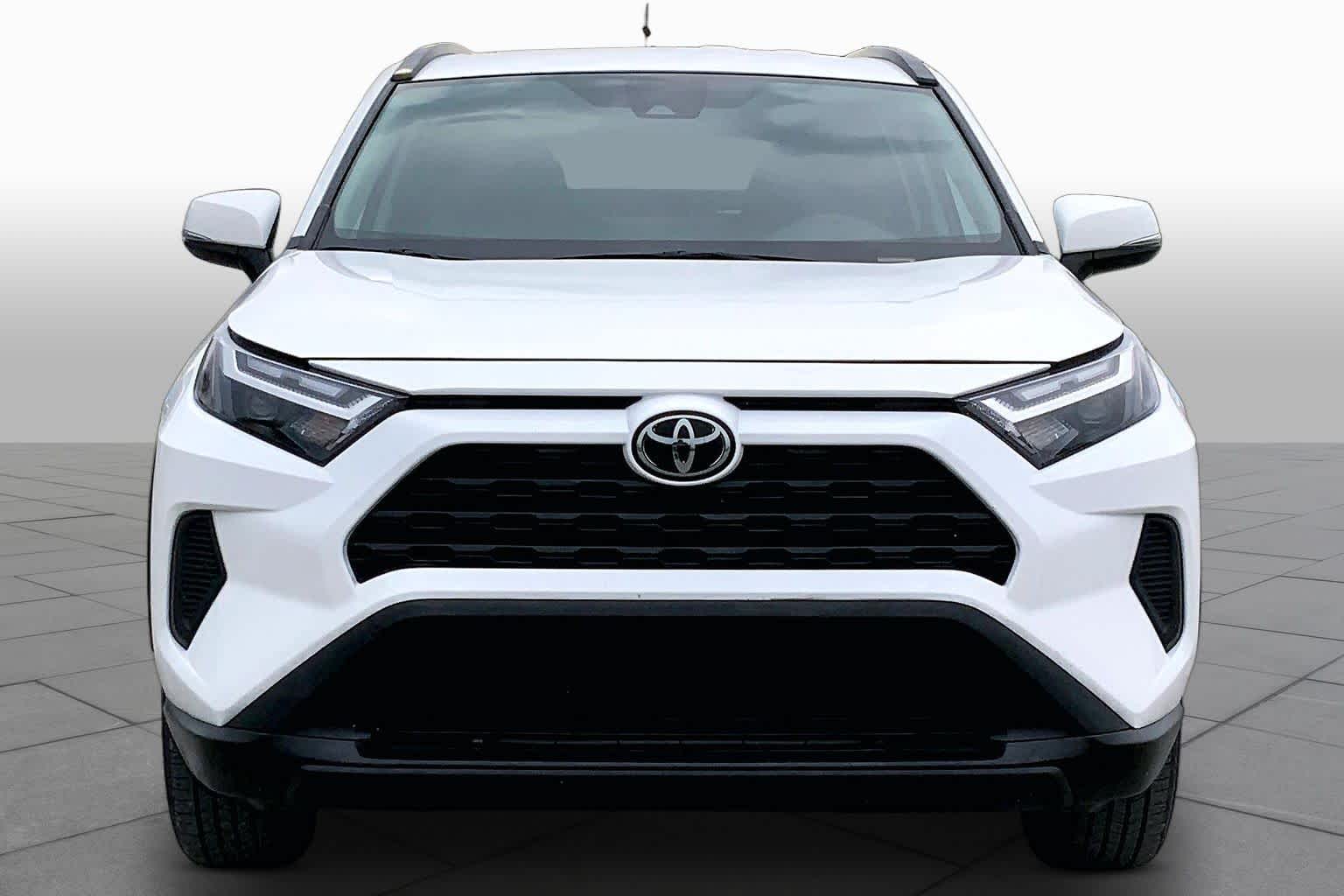 2025 Toyota RAV4 XLE - 3