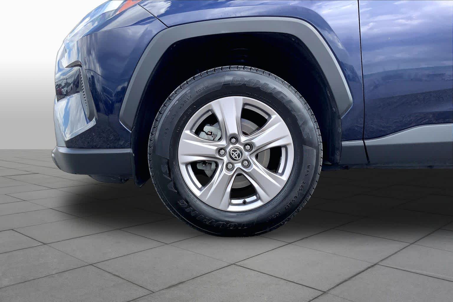 2023 Toyota RAV4 photo 11 of 36