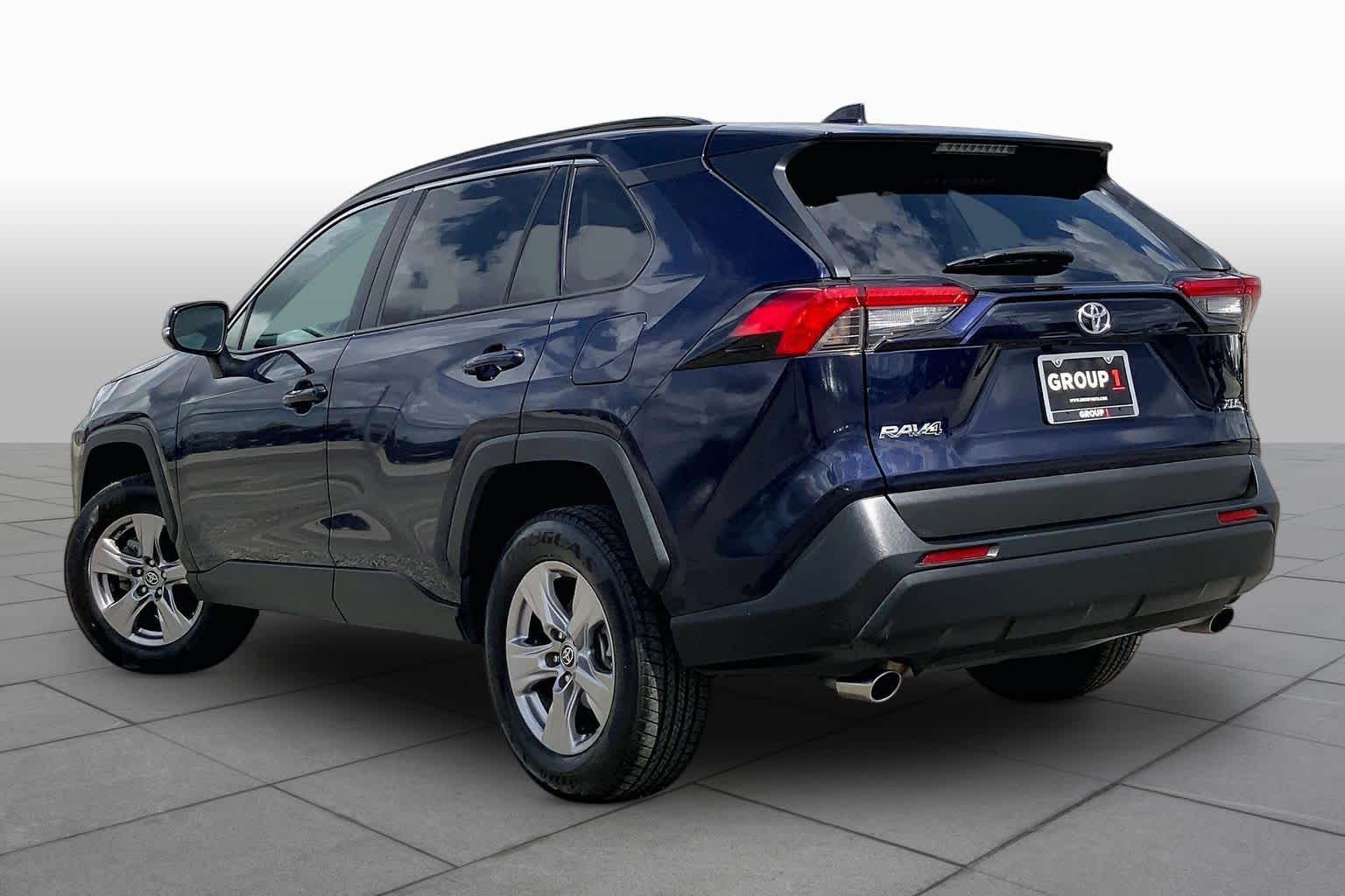 2023 Toyota RAV4 photo 12 of 36