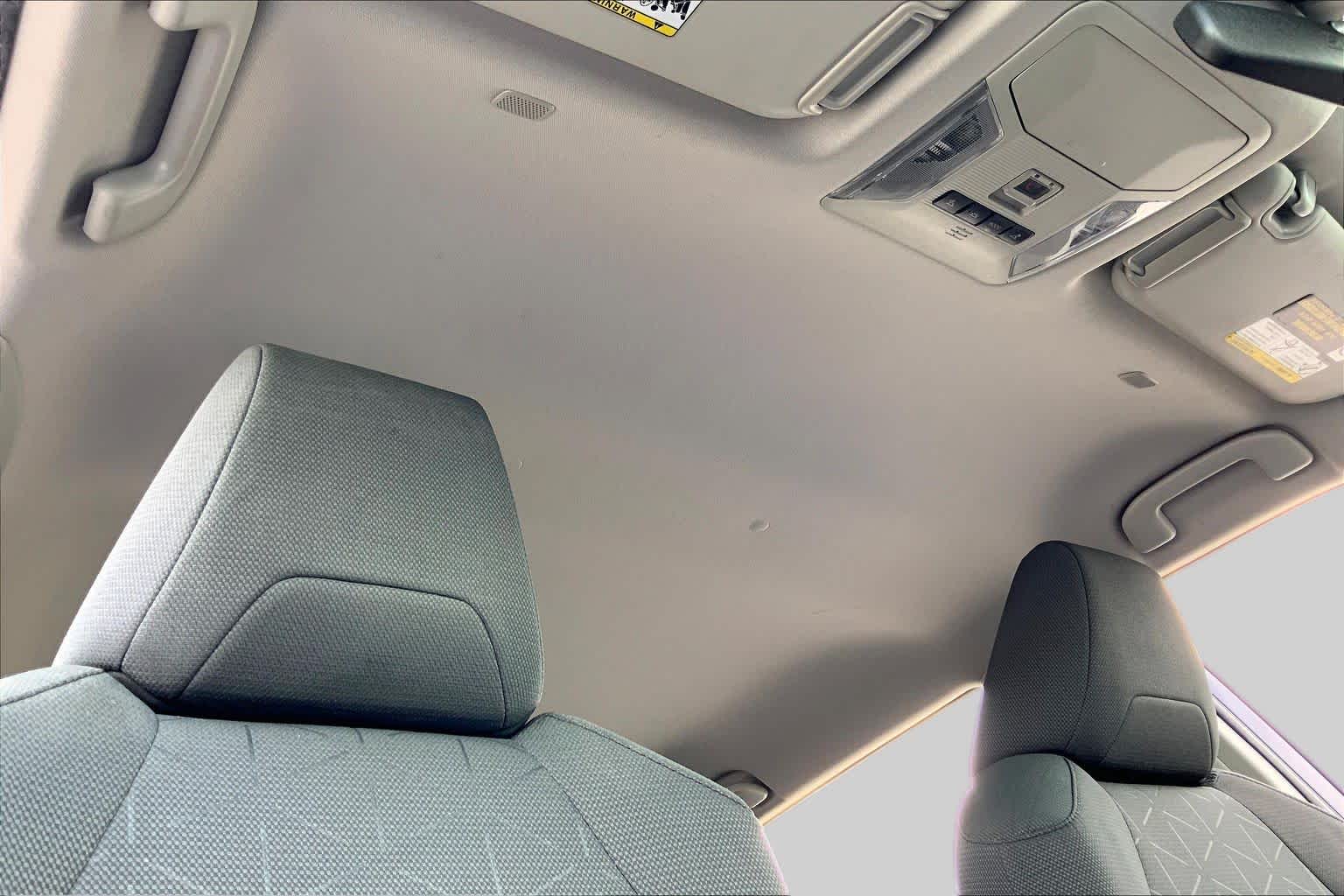 2023 Toyota RAV4 photo 14 of 36