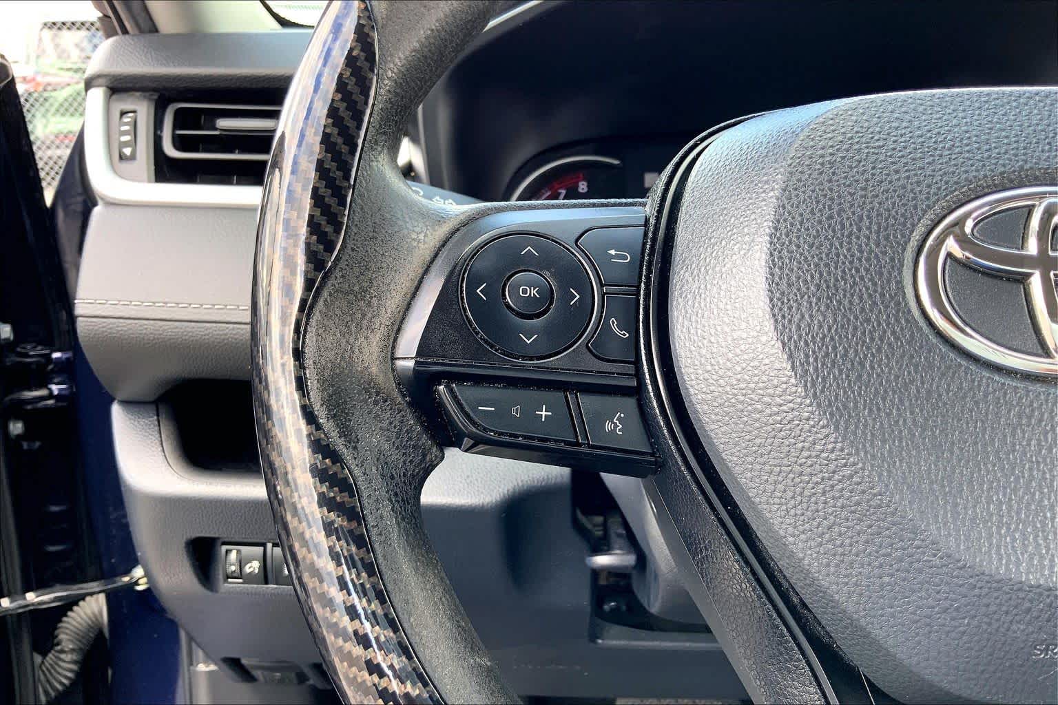 2023 Toyota RAV4 photo 23 of 36