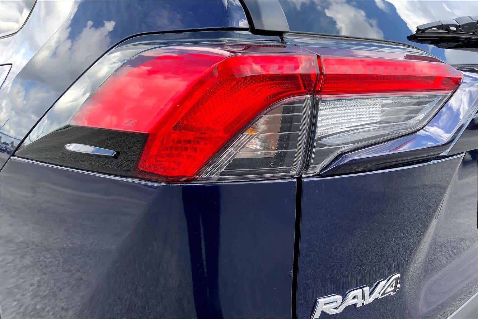 2023 Toyota RAV4 photo 28 of 36
