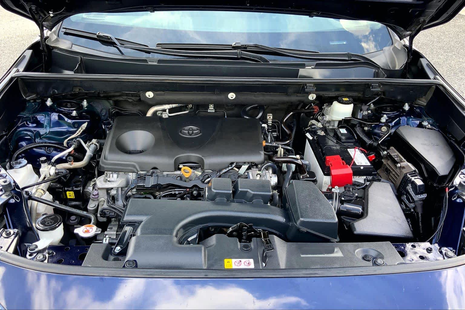 2023 Toyota RAV4 photo 31 of 36