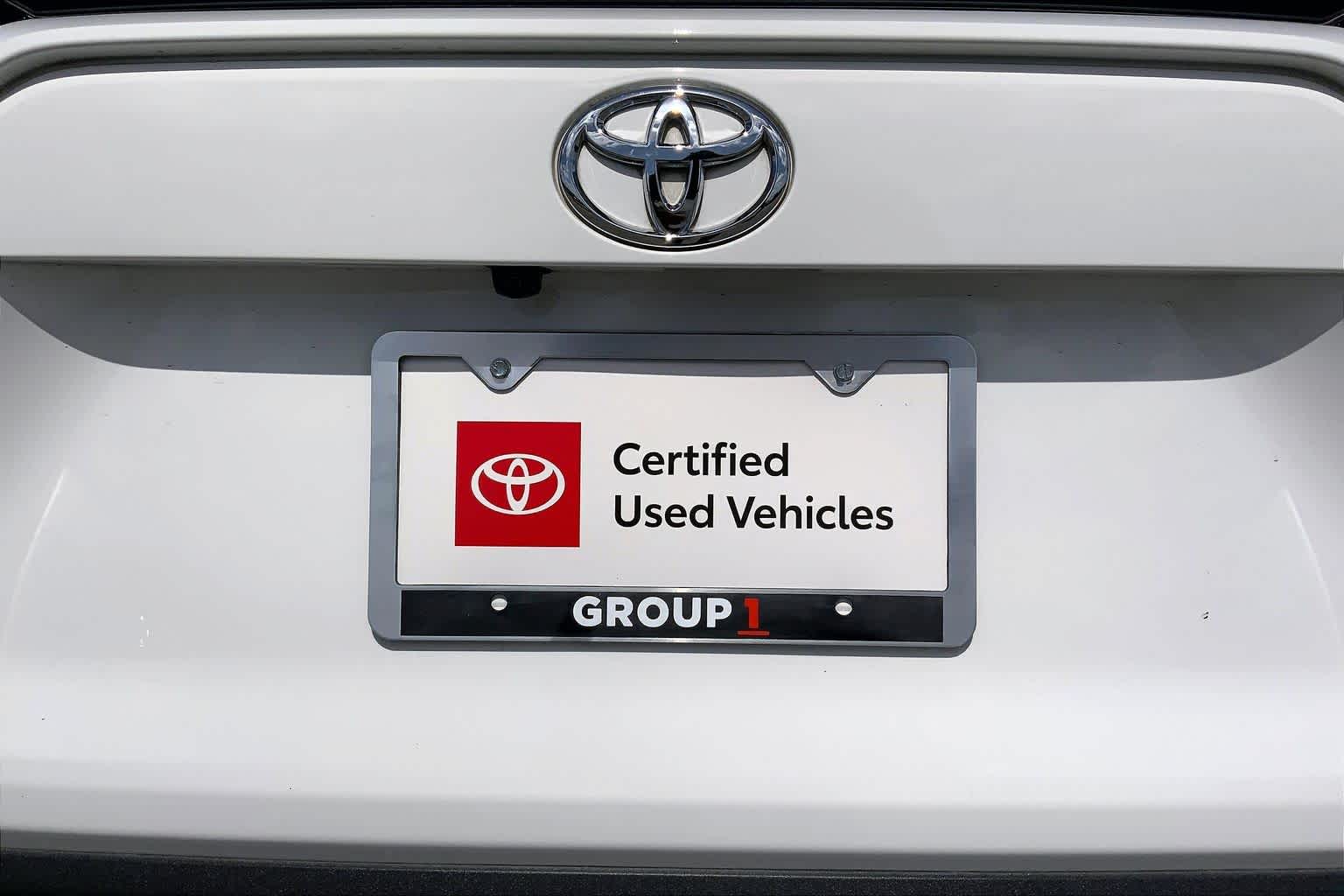 2024 Toyota RAV4 XLE Ice Cap at Group 1 Toyota Southwest