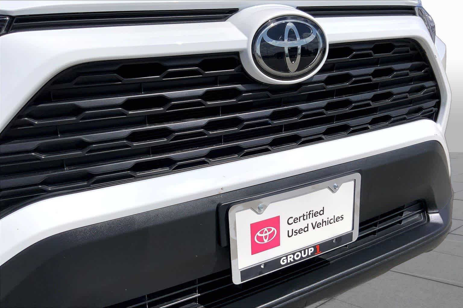 2024 Toyota RAV4 XLE Ice Cap at Group 1 Toyota Southwest