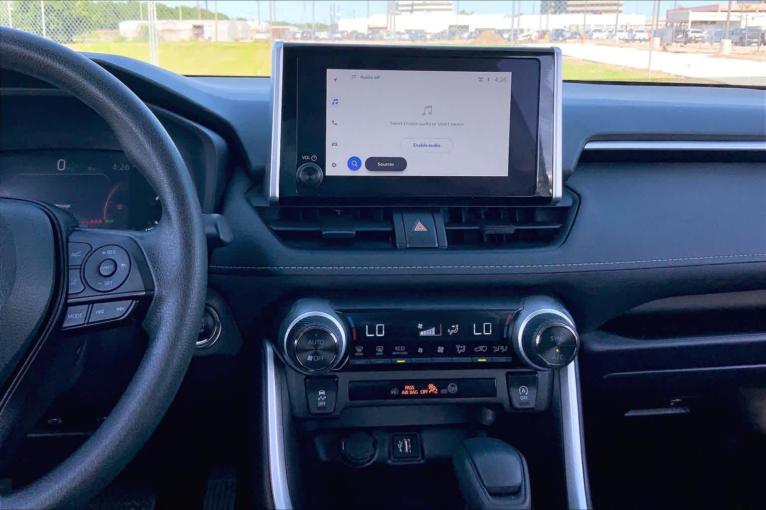 2025 Toyota RAV4 XLE - 6