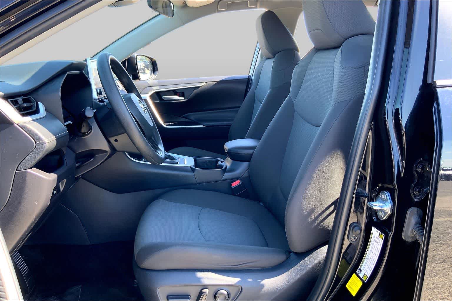 2025 Toyota RAV4 XLE Midnight Black Metallic at Group 1 Toyota Southwest