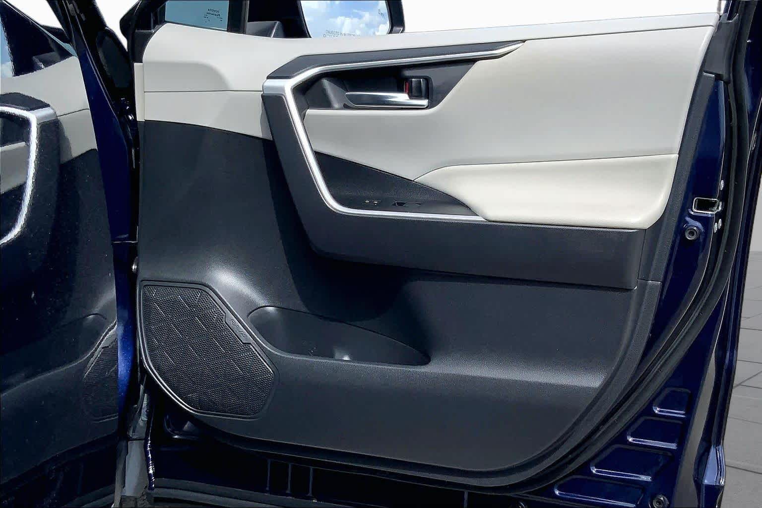 2020 Toyota RAV4 XLE Blueprint at AutoNation USA Katy