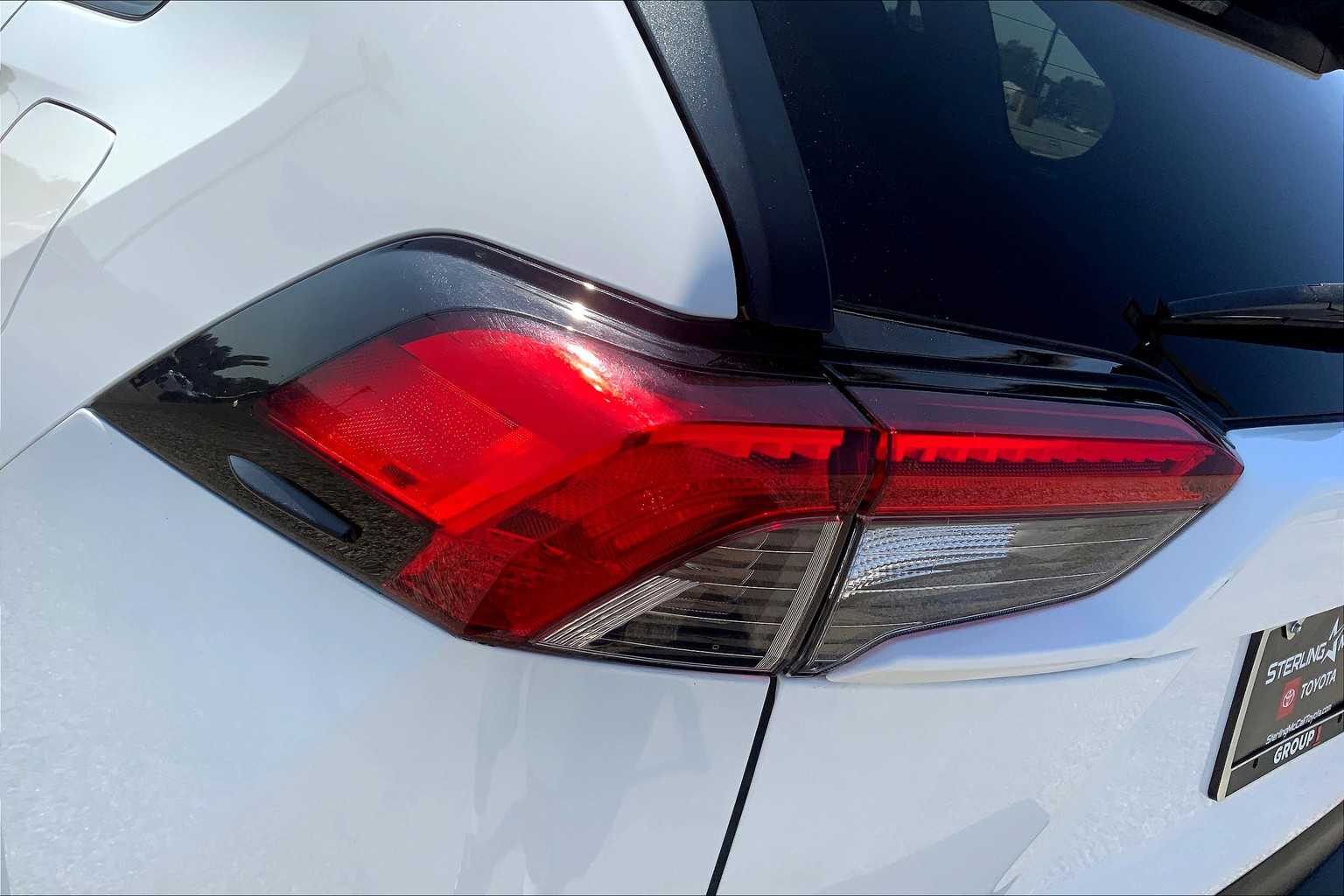 2022 Toyota RAV4 XLE White at Group 1 Toyota Southwest