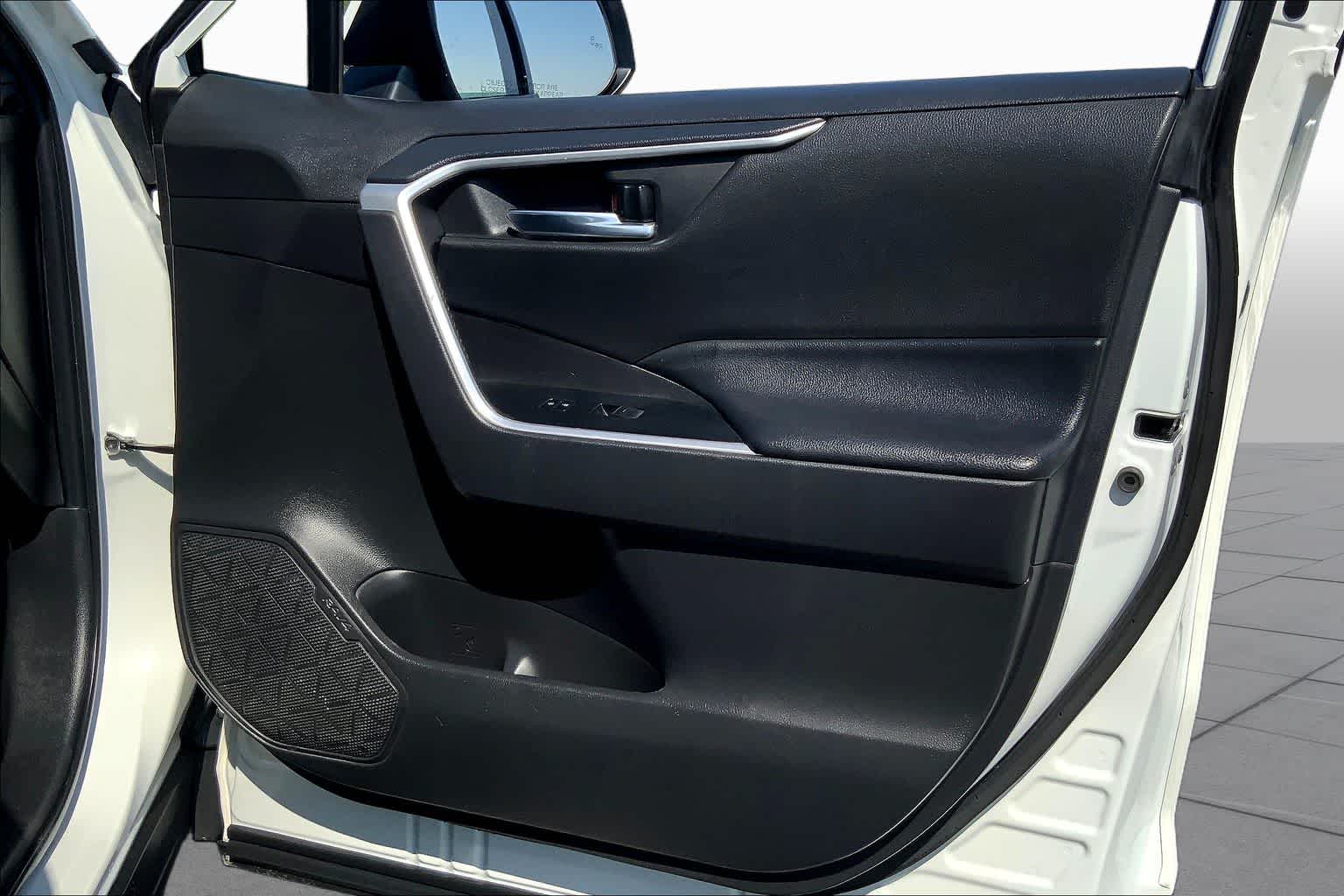2022 Toyota RAV4 XLE White at Texan GMC Buick