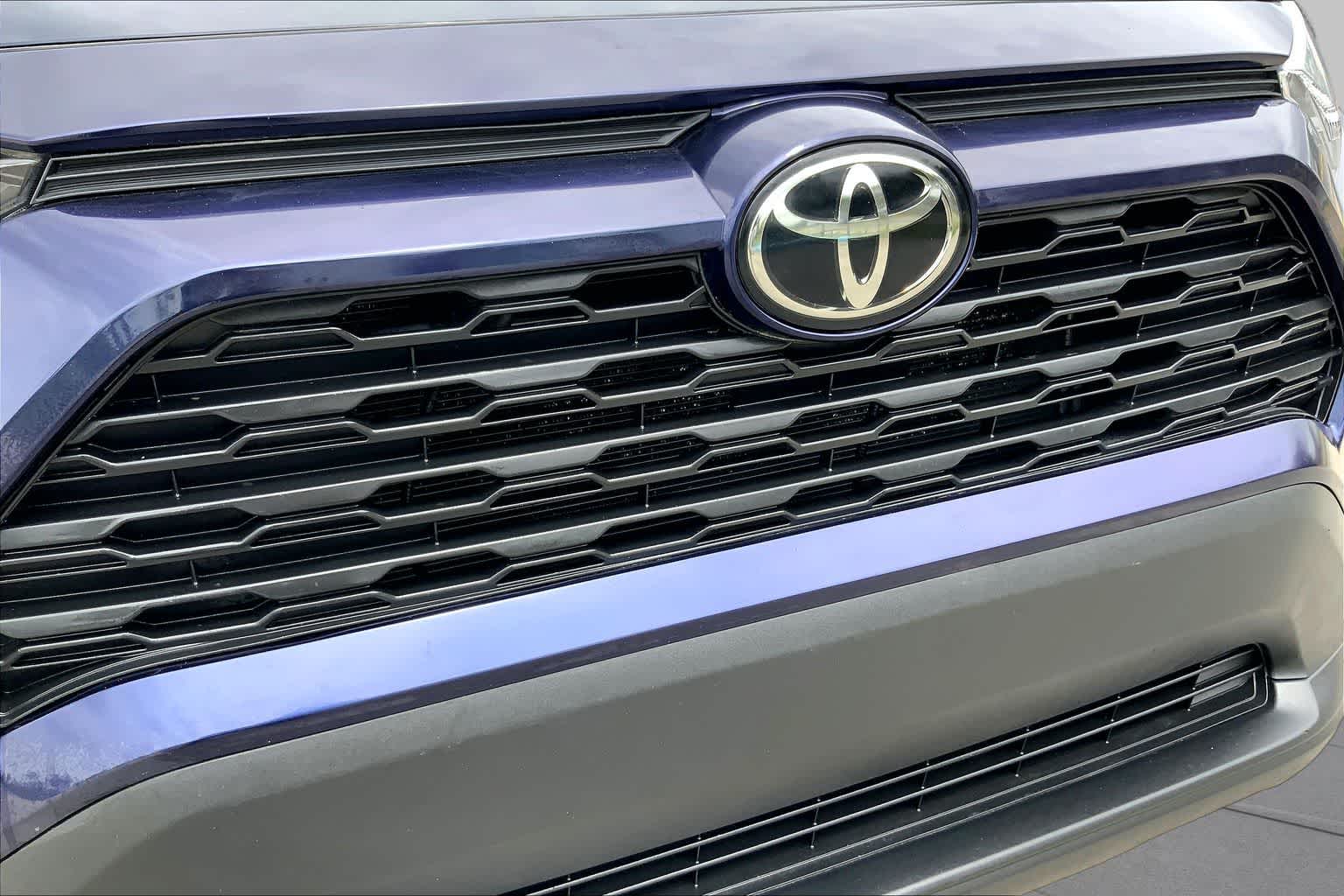 2024 Toyota RAV4 XLE Blueprint at Group 1 Toyota Southwest