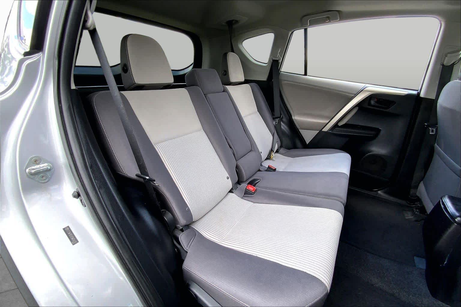 2013 Toyota RAV4 XLE Classic Silver Metallic at AutoNation USA Houston