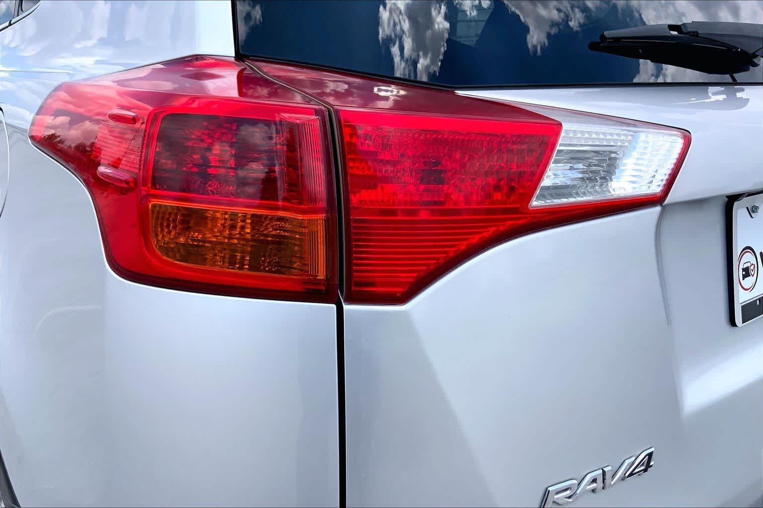 2013 Toyota RAV4 XLE Classic Silver Metallic at AutoNation USA Houston