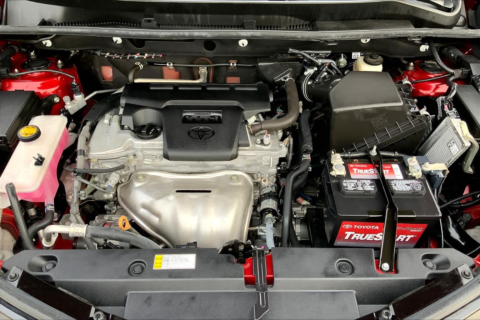 2018 Toyota RAV4 photo 30 of 35
