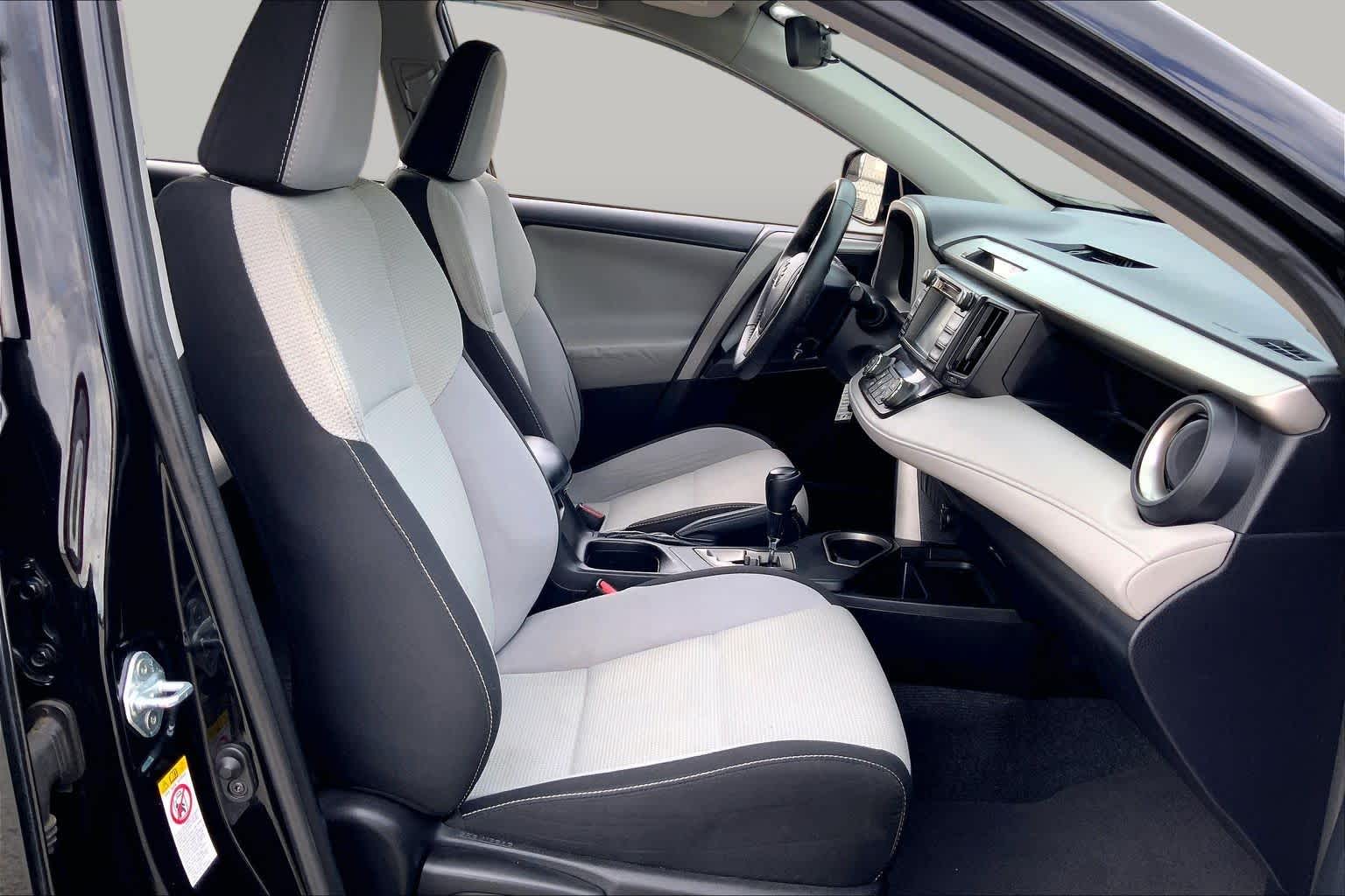 2017 Toyota RAV4 XLE Black at AutoNation USA Katy