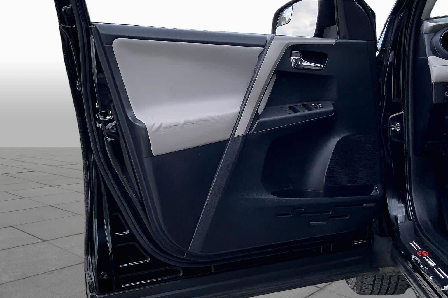 2017 Toyota RAV4 XLE Black at AutoNation USA Katy