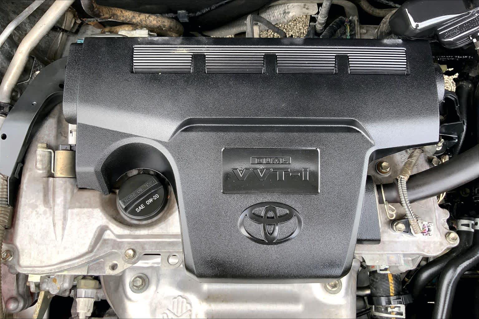 2013 Toyota RAV4 photo 32 of 36