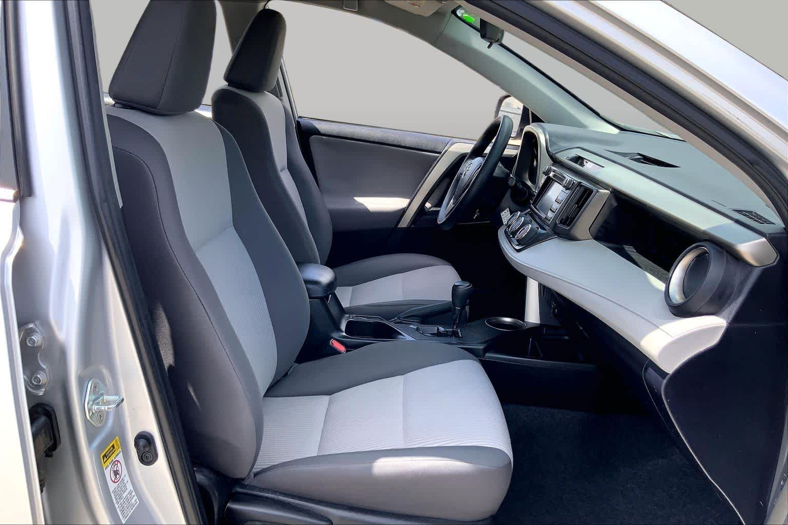 2015 Toyota RAV4 LE Classic Silver Metallic at Group 1 Toyota Southwest