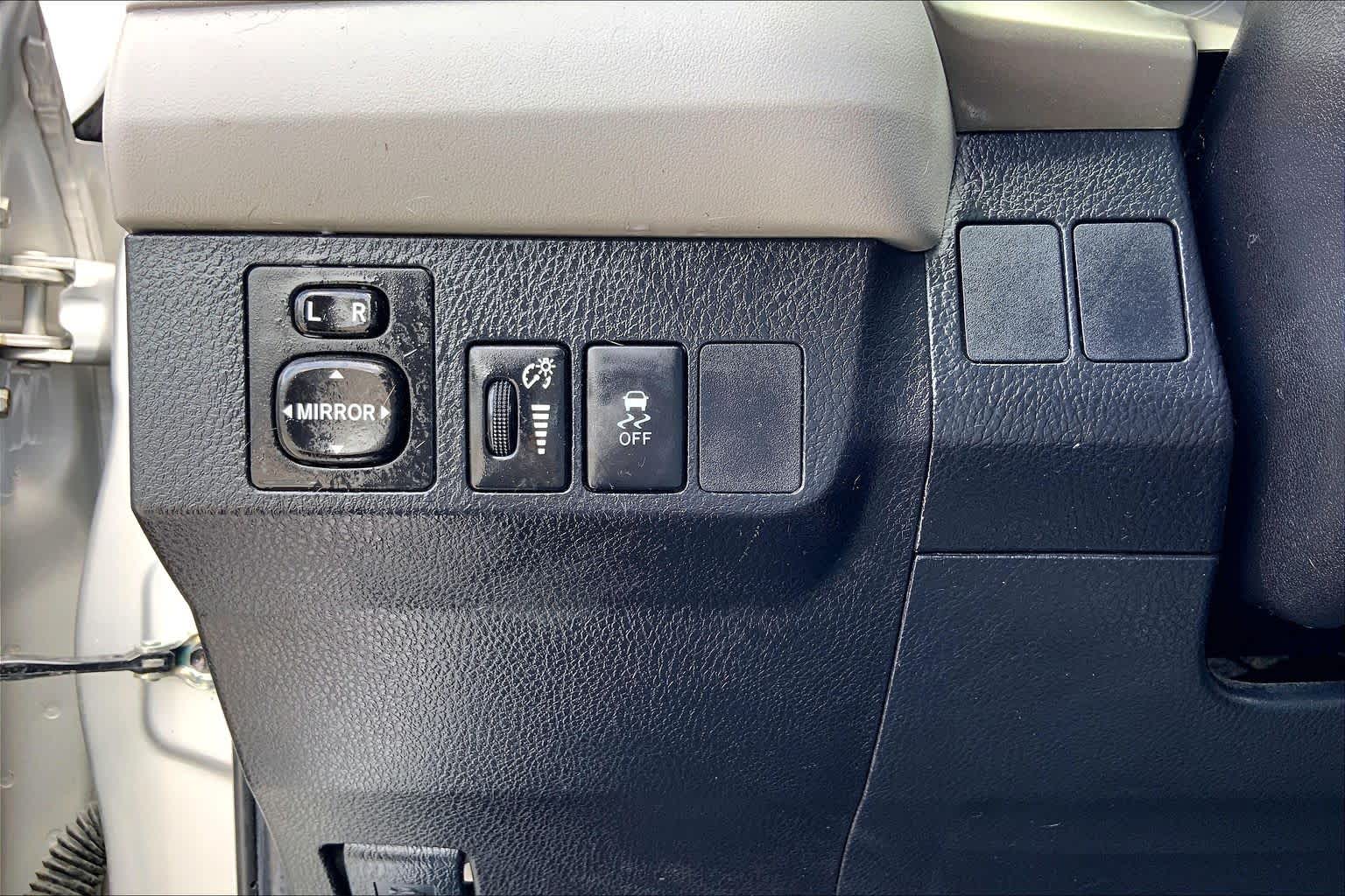 2015 Toyota RAV4 LE Classic Silver Metallic at Group 1 Toyota Southwest