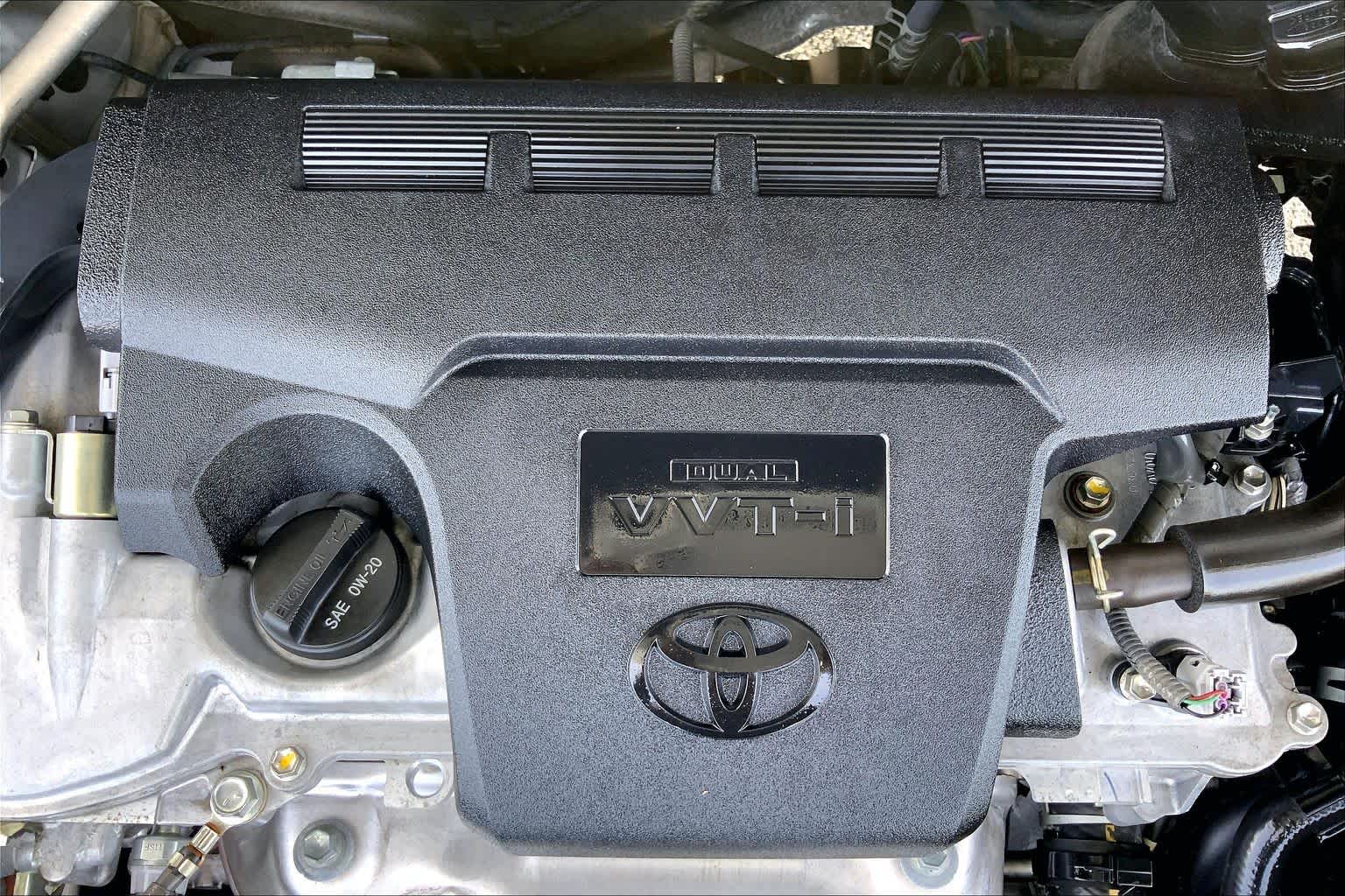 2016 Toyota RAV4 LE Super White at Group 1 Toyota Southwest