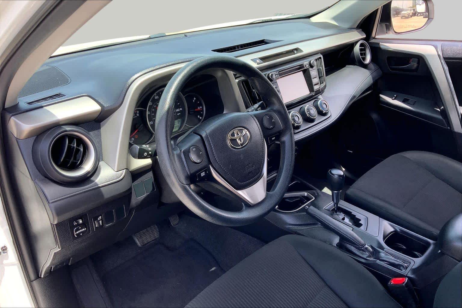 2016 Toyota RAV4 LE Super White at Group 1 Toyota Southwest