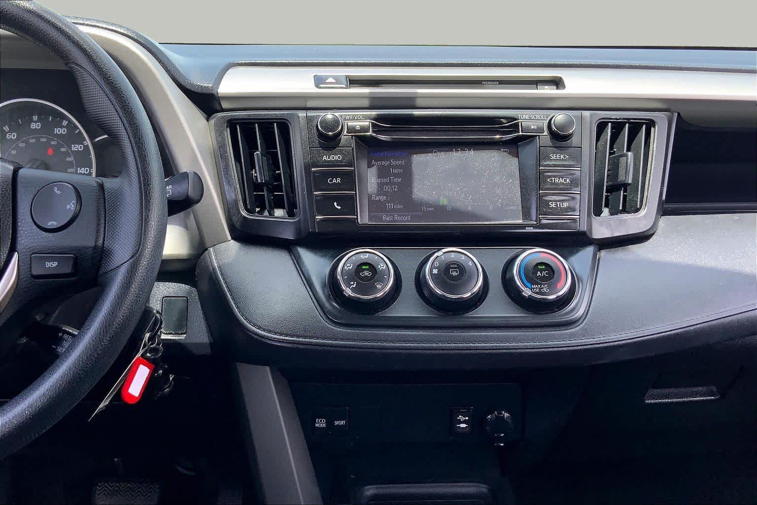 2016 Toyota RAV4 LE Super White at Group 1 Toyota Southwest