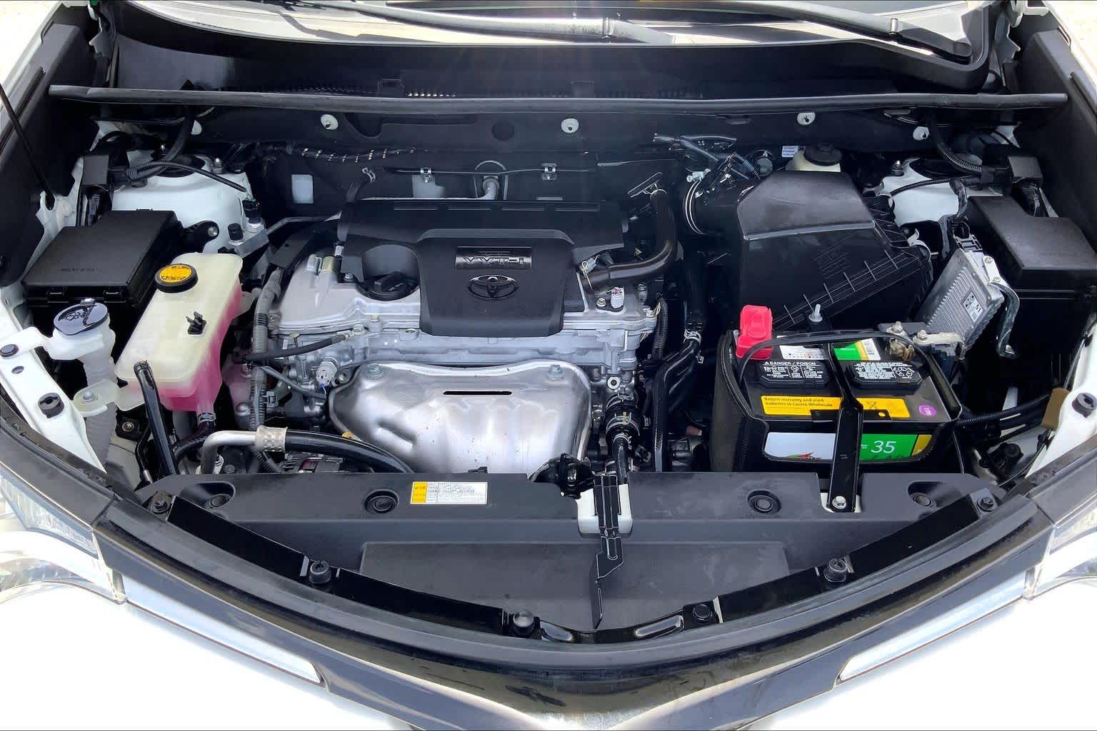2016 Toyota RAV4 LE Super White at Group 1 Toyota Southwest