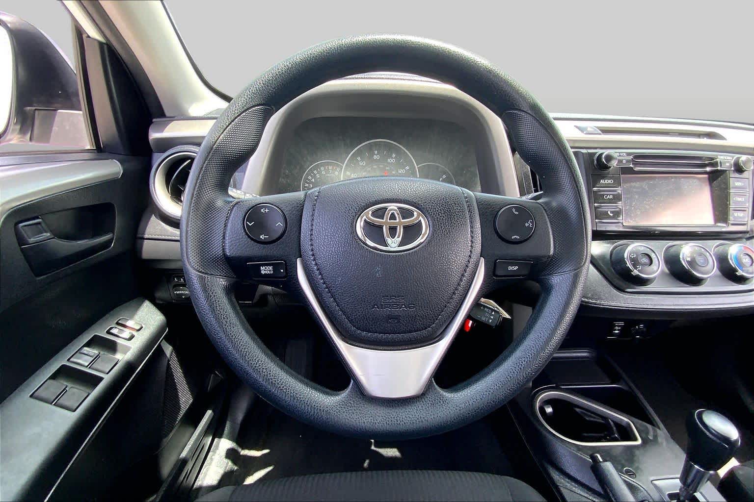 2016 Toyota RAV4 LE Super White at Group 1 Toyota Southwest