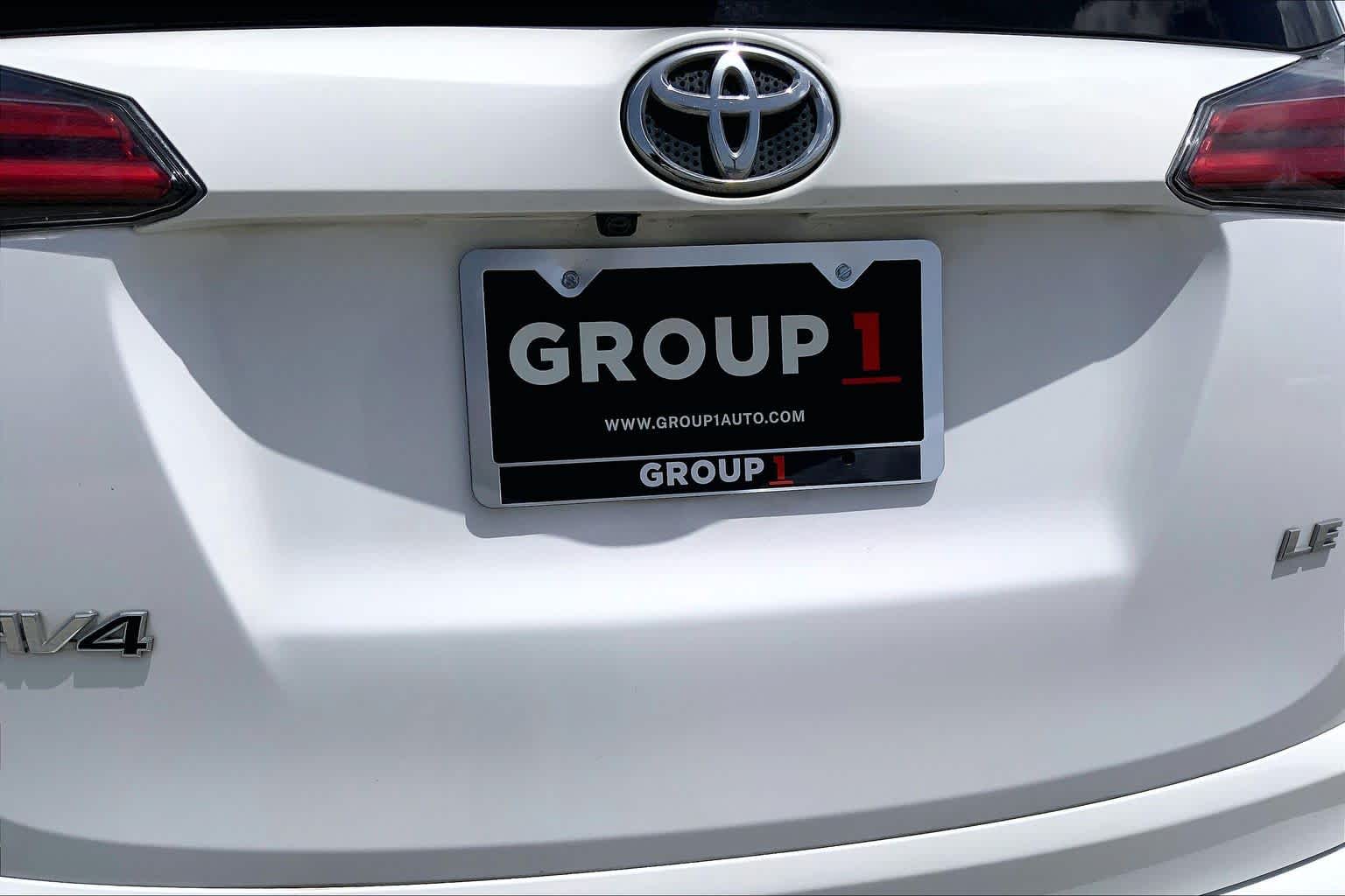 2016 Toyota RAV4 LE Super White at Group 1 Toyota Southwest