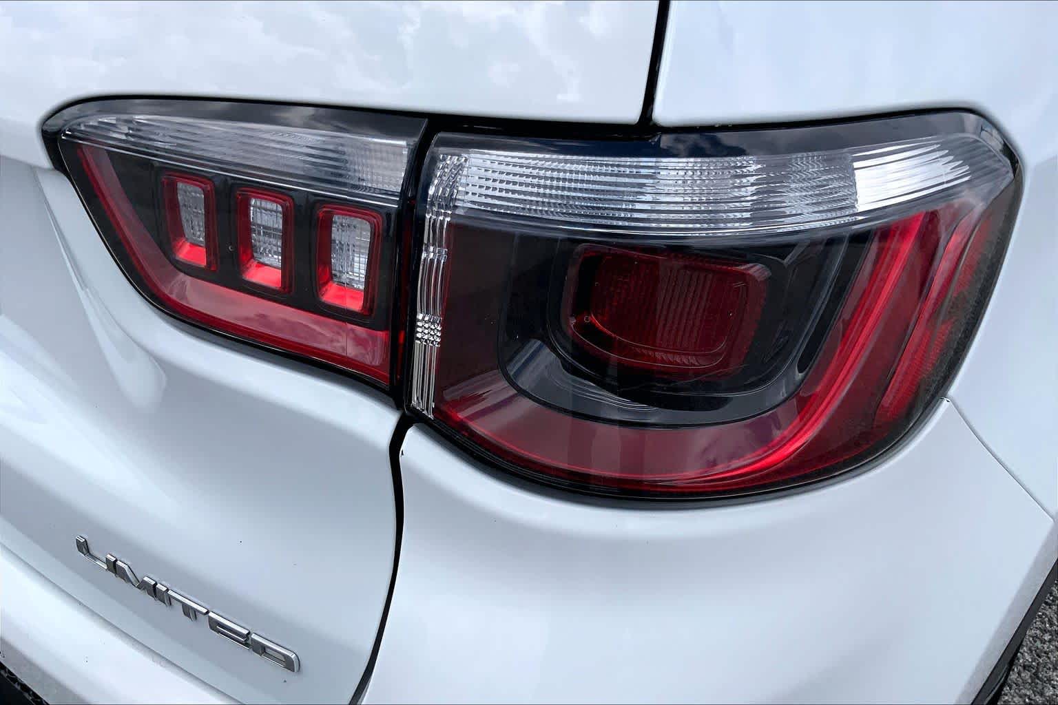 2024 Jeep Compass Limited Bright White Clearcoat at Turner Chevrolet