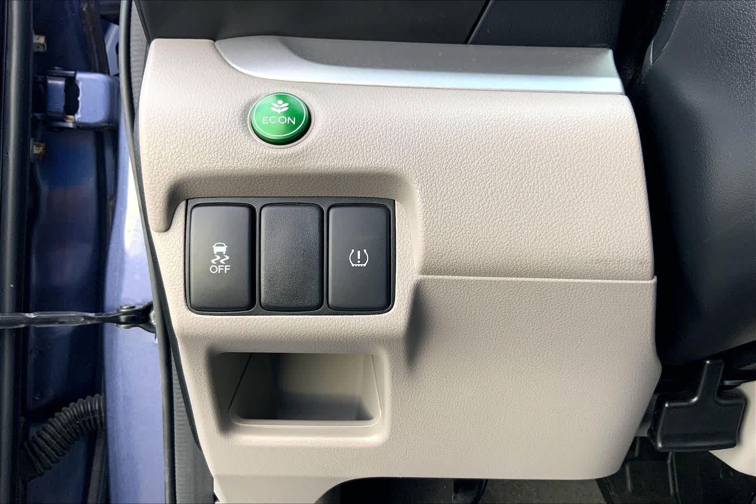 2014 Honda CR-V photo 33 of 36