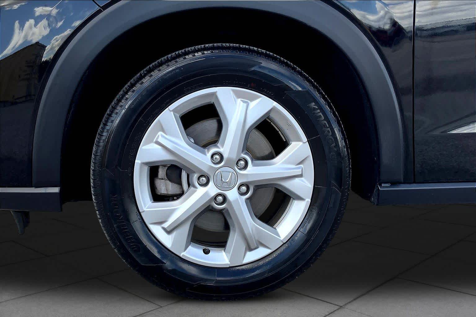 2025 Honda HR-V LX - 10