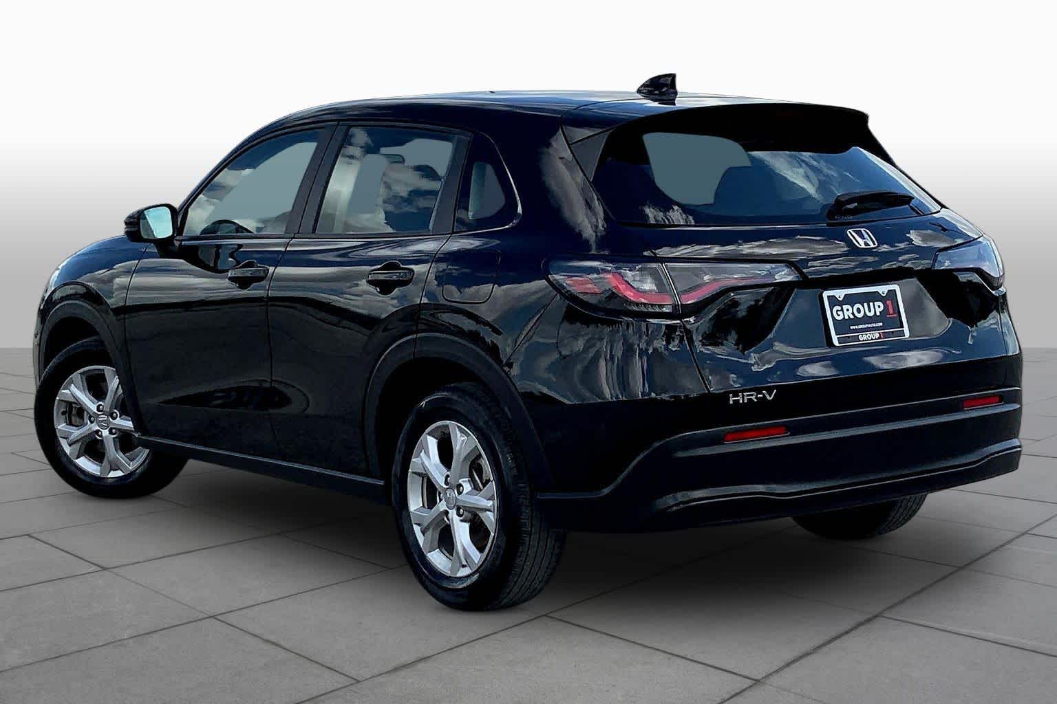 2025 Honda HR-V LX - 11