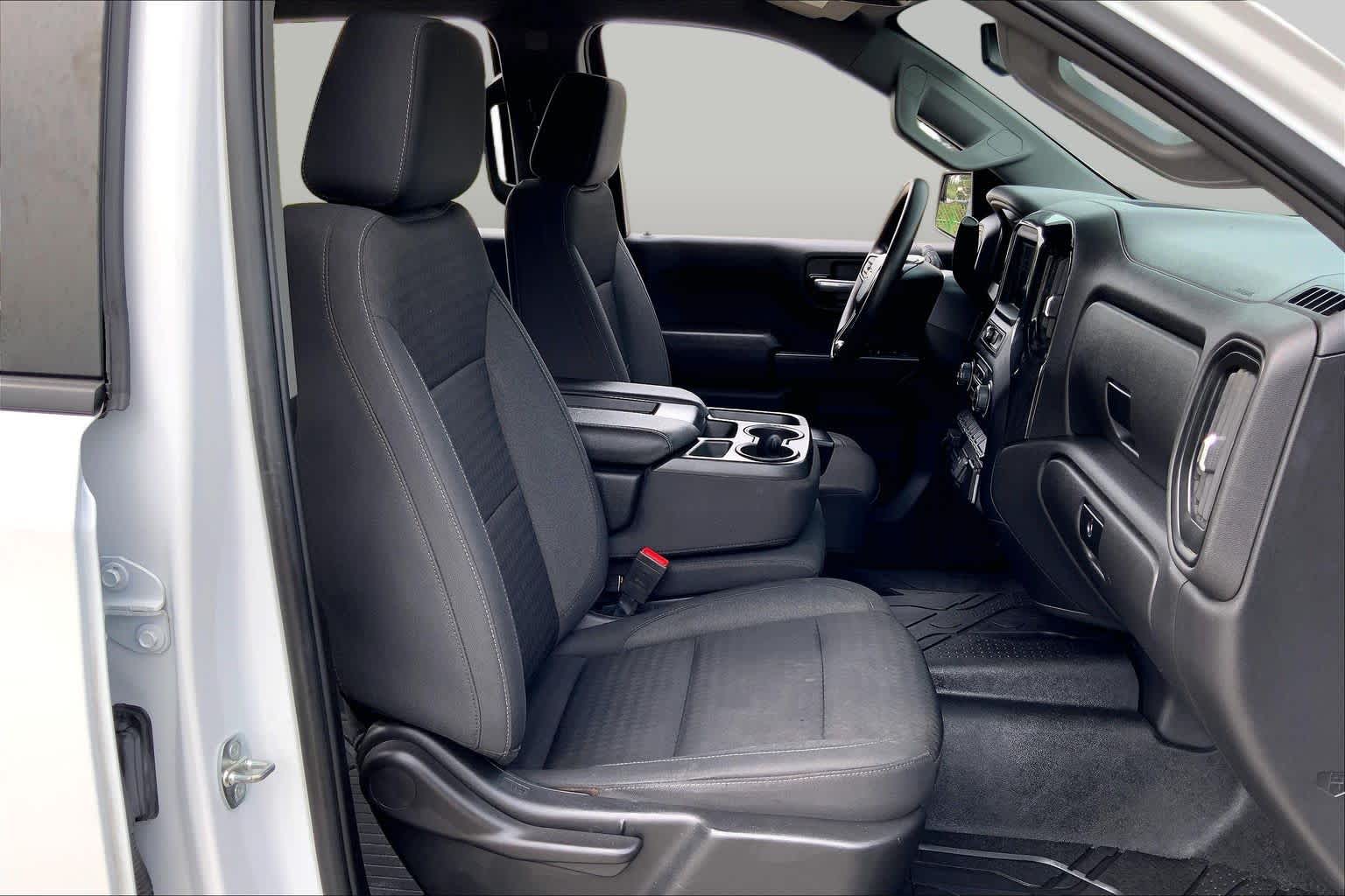 2023 Chevrolet Silverado 1500 Custom Summit White at Turner Chevrolet