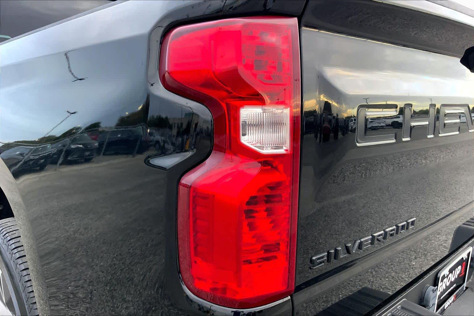 2020 Chevrolet Silverado 1500 photo 28 of 36