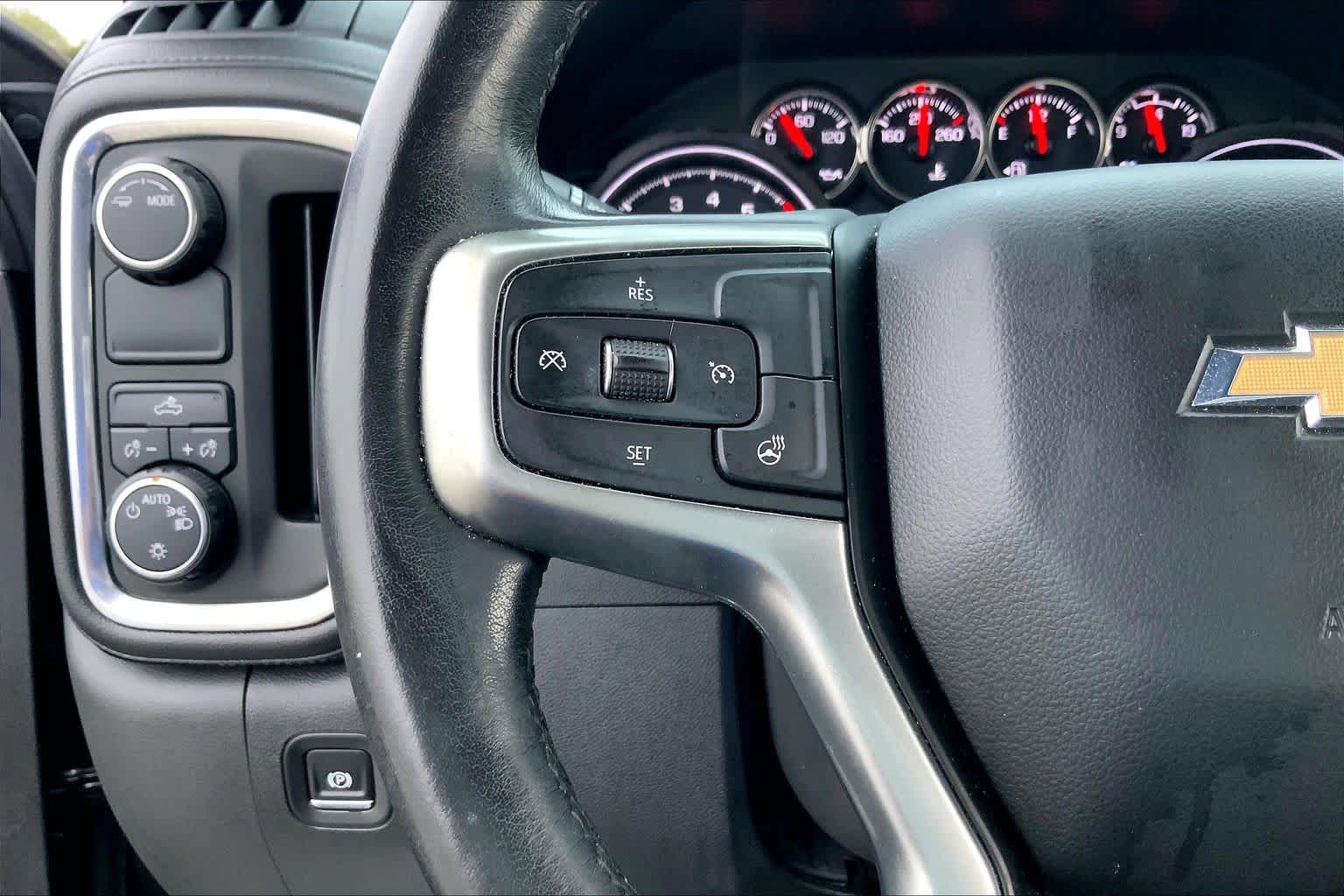 2020 Chevrolet Silverado 1500 photo 23 of 36
