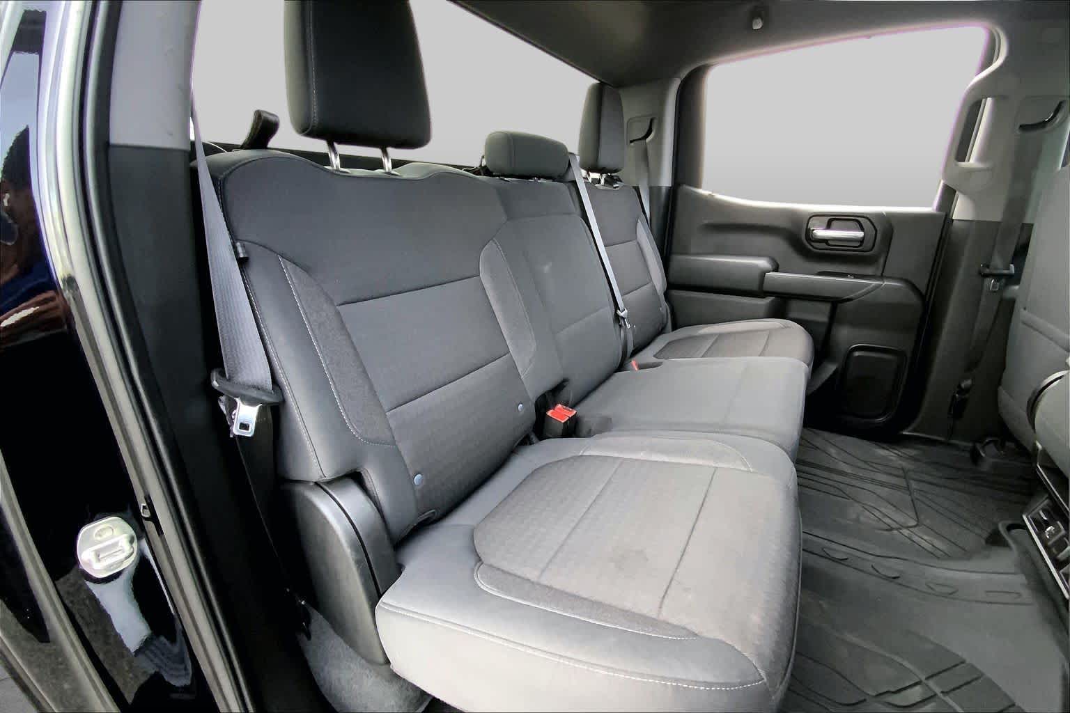 2020 Chevrolet Silverado 1500 photo 19 of 36