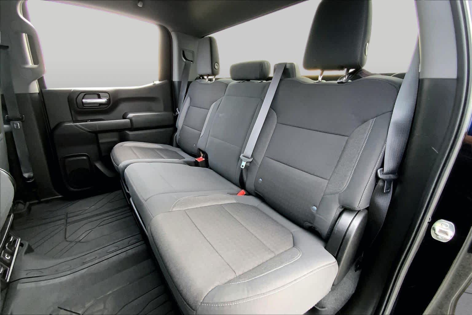 2020 Chevrolet Silverado 1500 photo 20 of 36