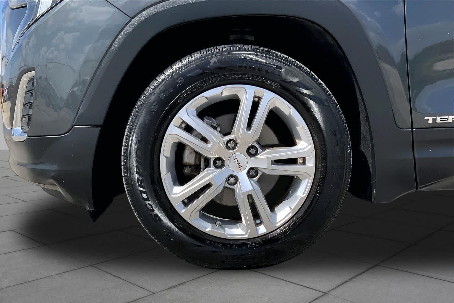 2018 GMC Terrain SLE Graphite Gray Metallic at HGreg Houston