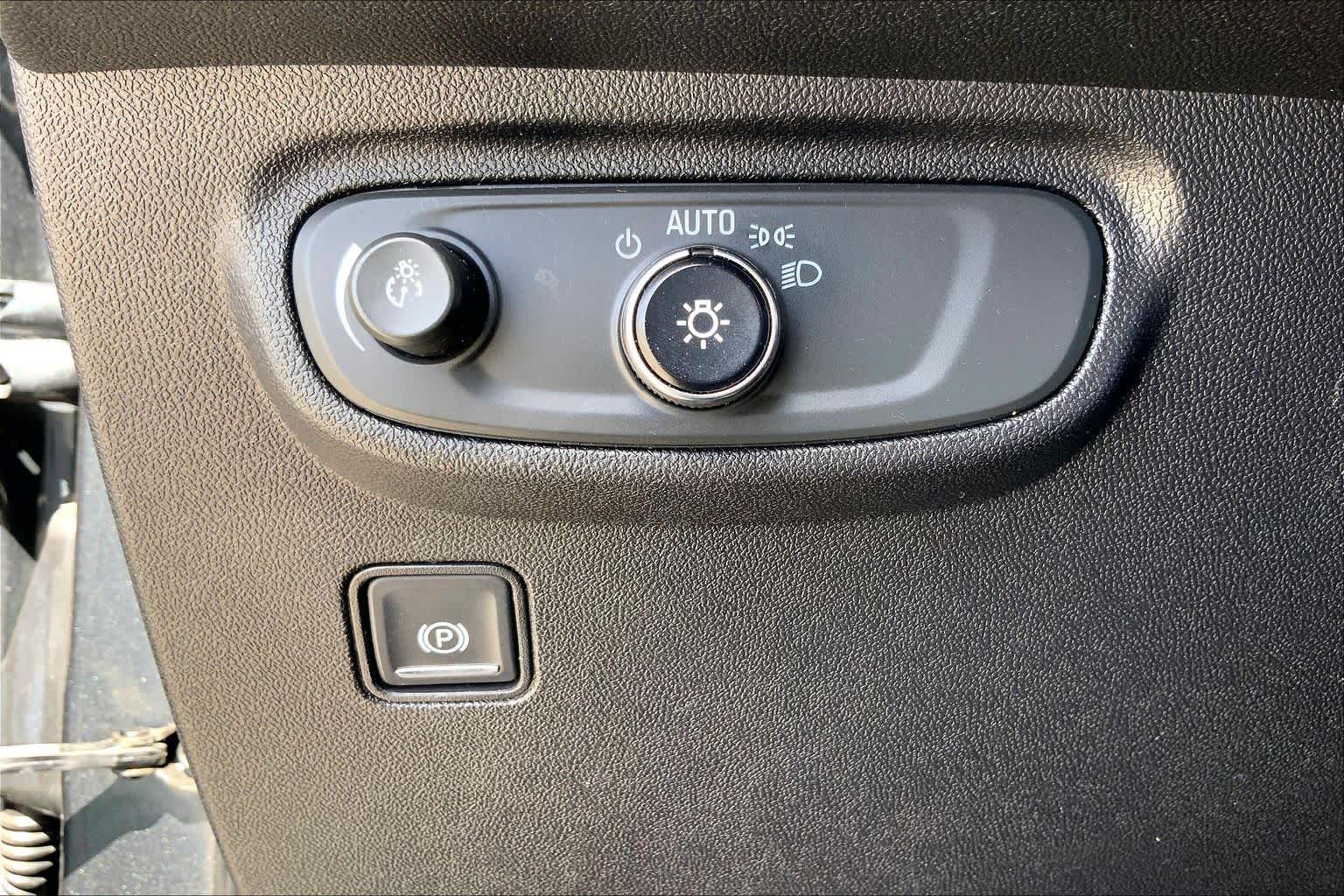 2018 GMC Terrain SLE Graphite Gray Metallic at HGreg Houston