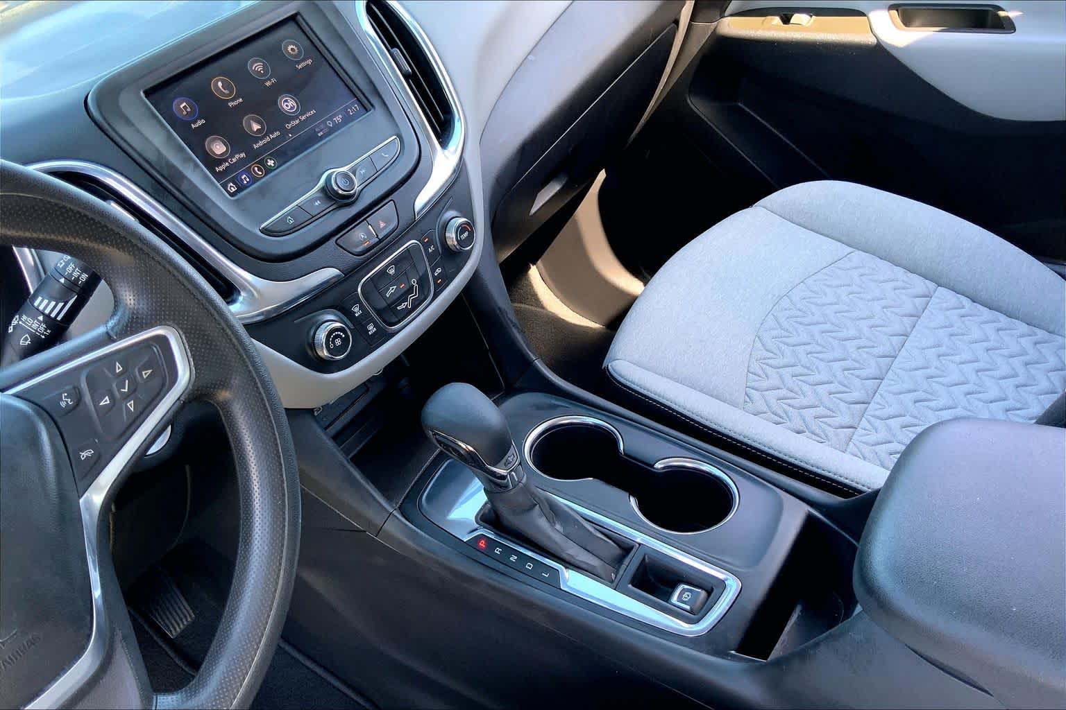 2023 Chevrolet Equinox photo 16 of 36