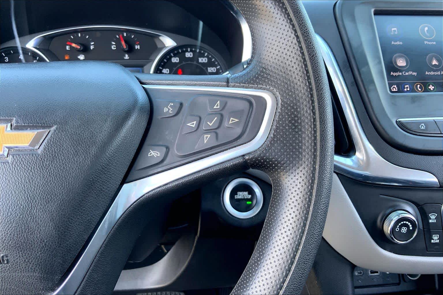2023 Chevrolet Equinox photo 24 of 36